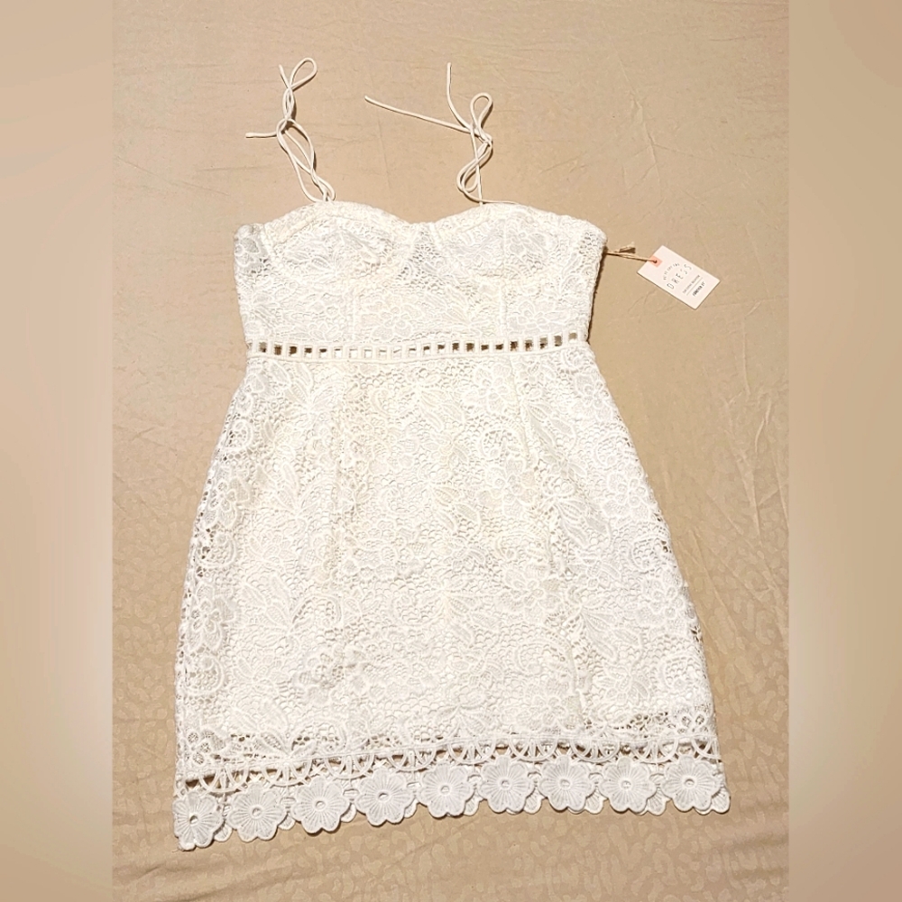 Forever 21 White Laced Dress
